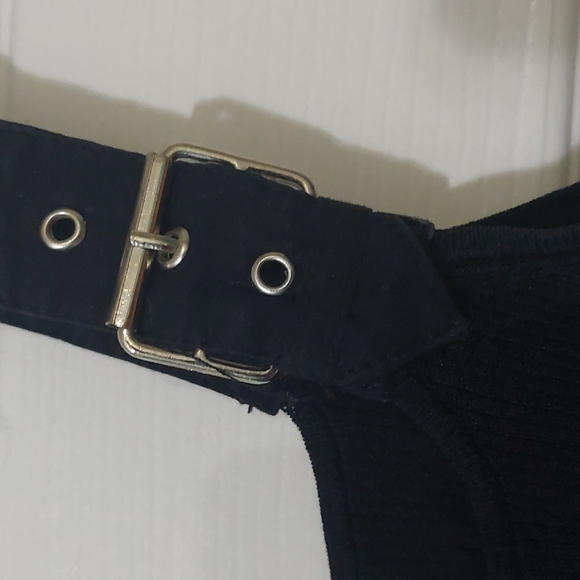 Cable and Gauge Buckle Knit Tank - Picture 3 of 7